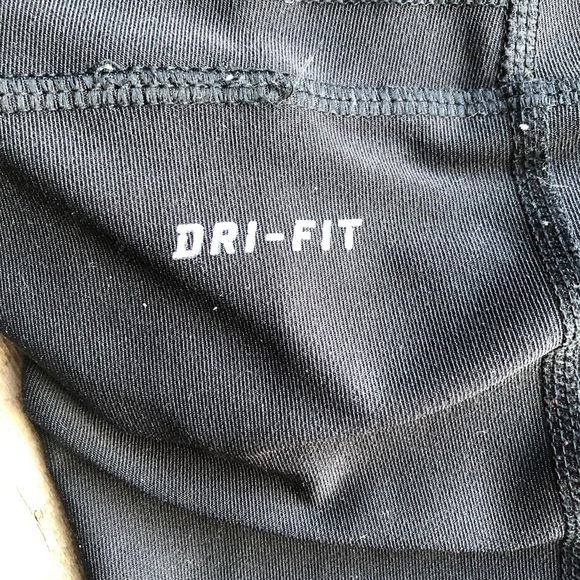 Nike Capri tights - Picture 3 of 7